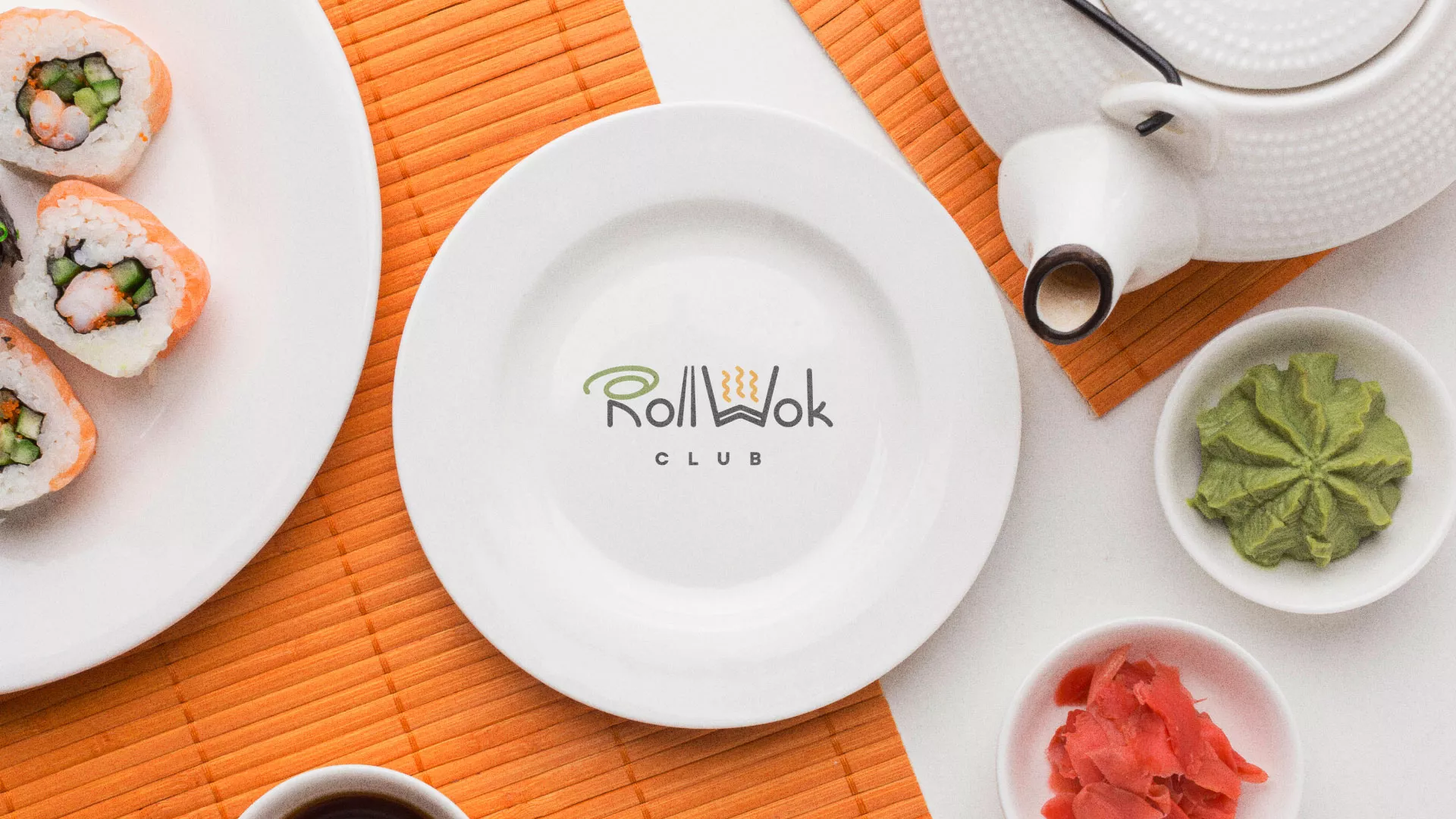 Разработка логотипа и фирменного стиля суши-бара «Roll Wok Club» в Лермонтове